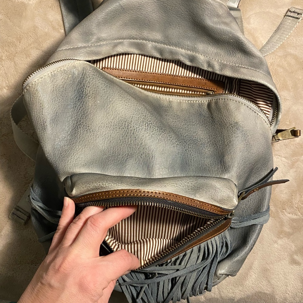 Moda Luxe Backpack - Picture 3 of 6